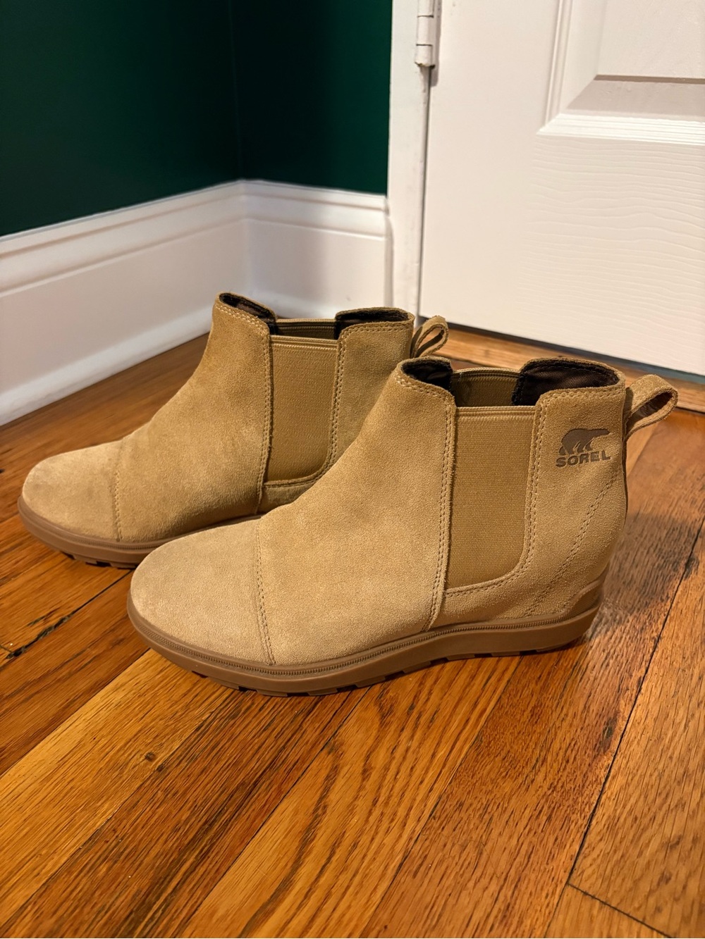 Sorel Tan Suede Chelsea Boots